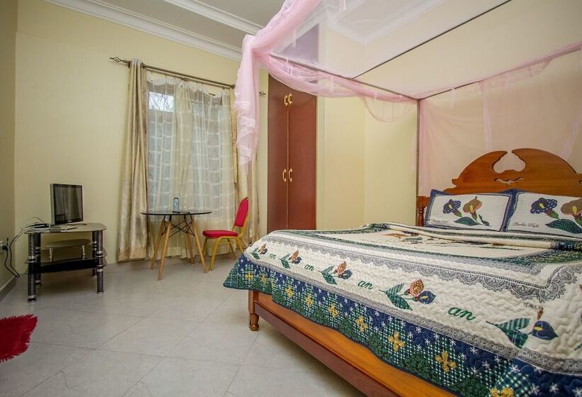 اتاق استاندارد, Ntungamo Resort