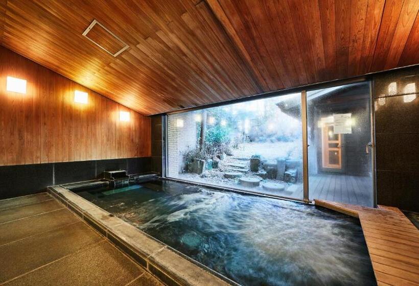 اتاق استاندارد چهار تخته, Shiki Resort Ventvert Karuizawa