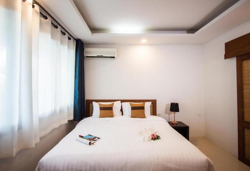 سوئیت با وان آب گرم, Adarin Beach Resort