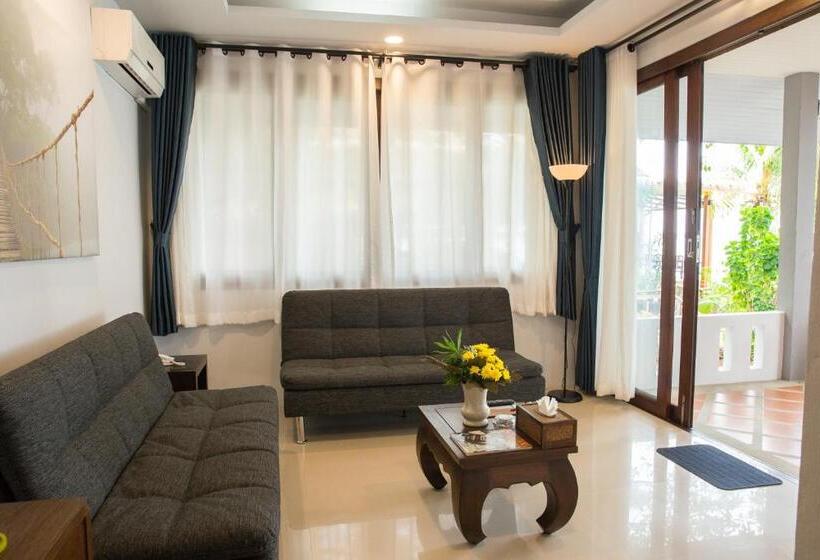 سوئیت با وان آب گرم, Adarin Beach Resort