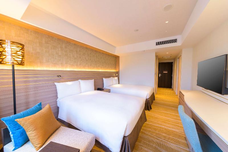 اتاق استاندارد با چشم‌انداز شهر, Doubletree By Hilton Okinawa Chatan Resort