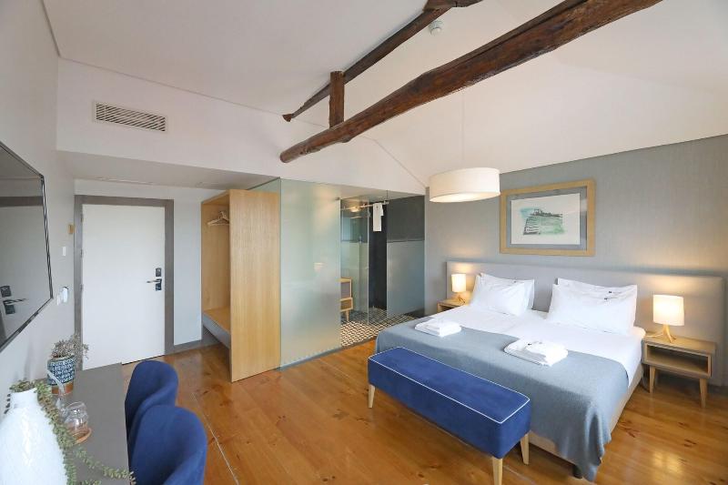 سوییت, Santa Catarina Flh Suites