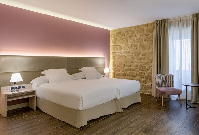 Deluxe Room, Palacio Tondon, La Rioja Brinas, Autograph Collection