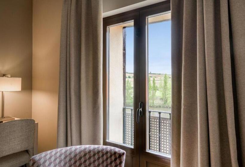 Deluxe room with river view, Palacio Tondon, La Rioja Brinas, Autograph Collection