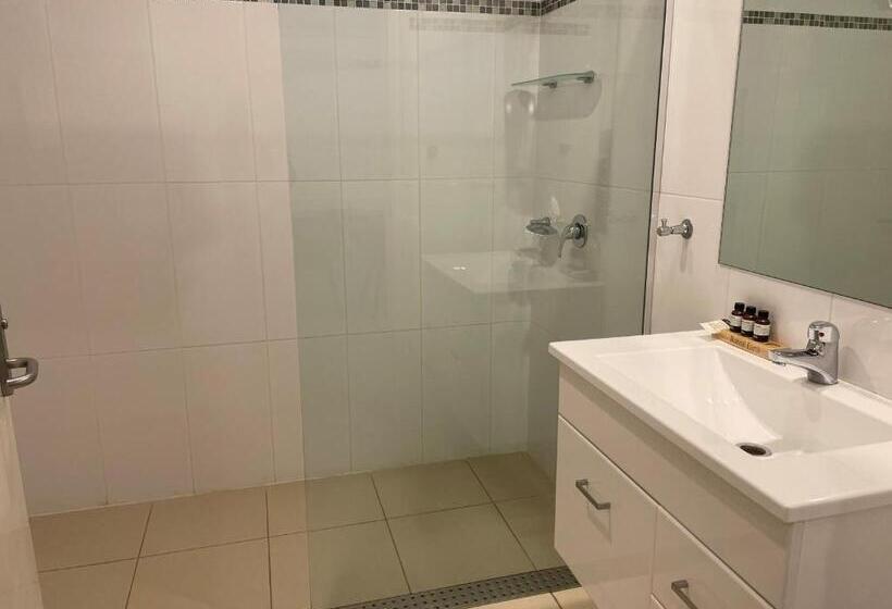 اتاق لوکس با تخت بزرگ, Millthorpe Motel