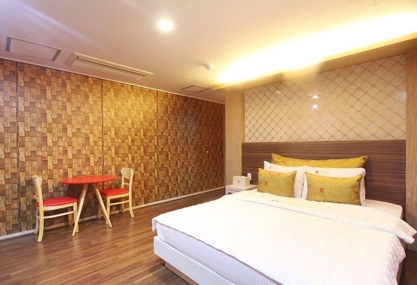 اتاق لوکس, Residence Hotel R