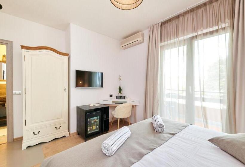 标准间带阳台, Boutique Rooms Luna