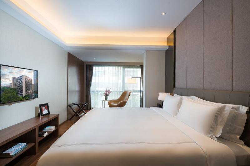 آپارتمان لوکس 1 خوابه, Fraser Suites Shenzhen, Near Huaqiang North Business Zone, Infinity Pool, Offer 1 Free Breakfast