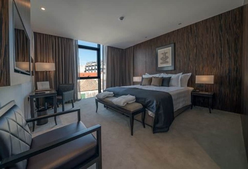 Classic Interior Room, Bellevue Superior City