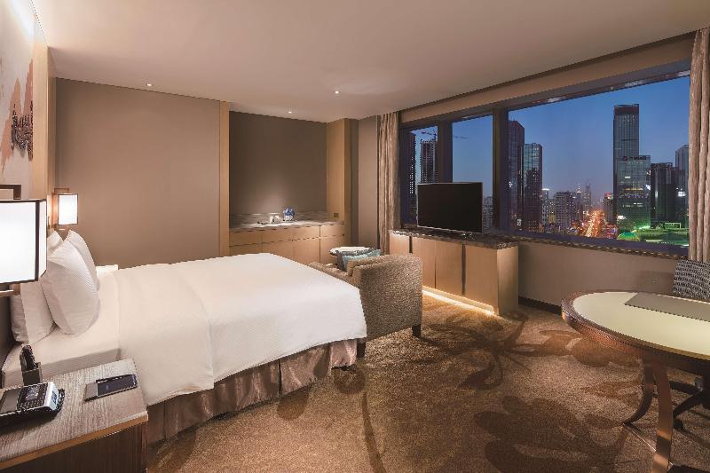 اتاق اجرایی با تخت بزرگ, Hilton Shenyang