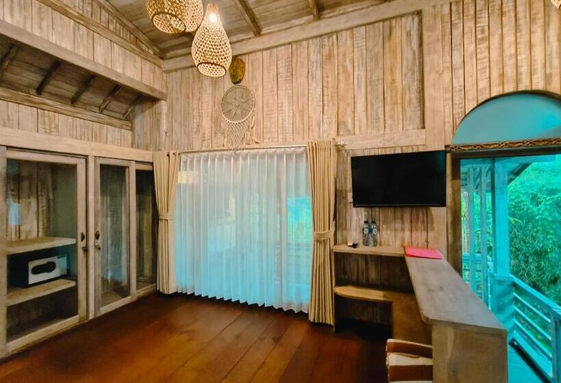 ویلای لوکس 1 خوابه, The Iyang Ubud