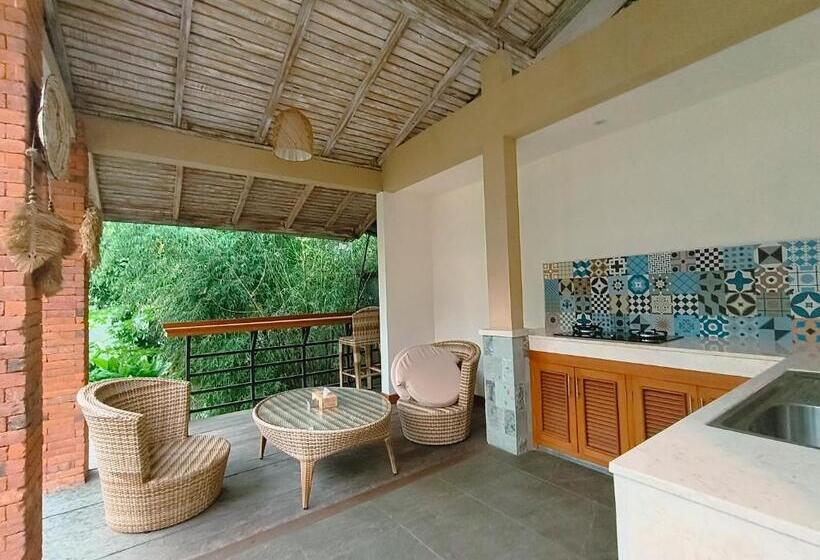 ویلا پریمیوم 1 خوابه, The Iyang Ubud