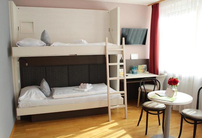 اتاق استاندارد چهار تخته, Jufa Hotel Königswinter/bonn