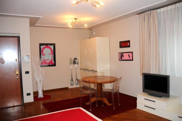 استودیوی استاندارد, Residenza Segrate Centro Segrate