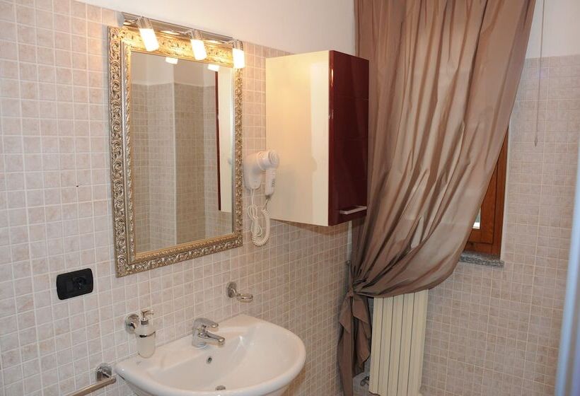 استودیوی استاندارد, Residenza Segrate Centro Segrate