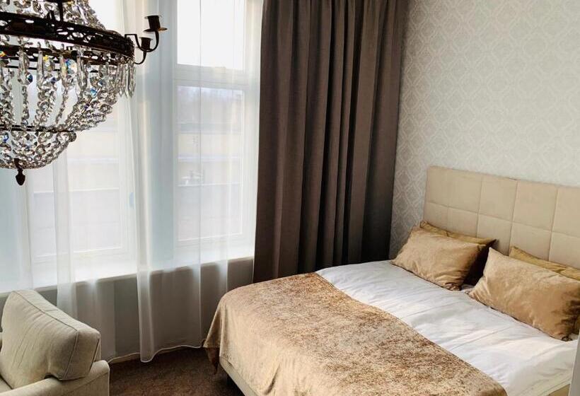 اتاق سوپریور یک تخته, Orsa Järnvägshotell