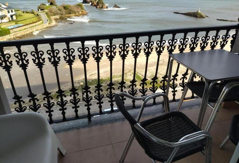 1 Bedroom Apartment with Terrace Sea View, Duerming Sea View Viveiro