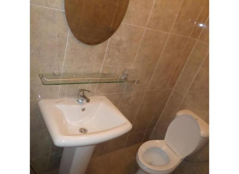 آپارتمان 2 خوابه, Gorilla African Guest House