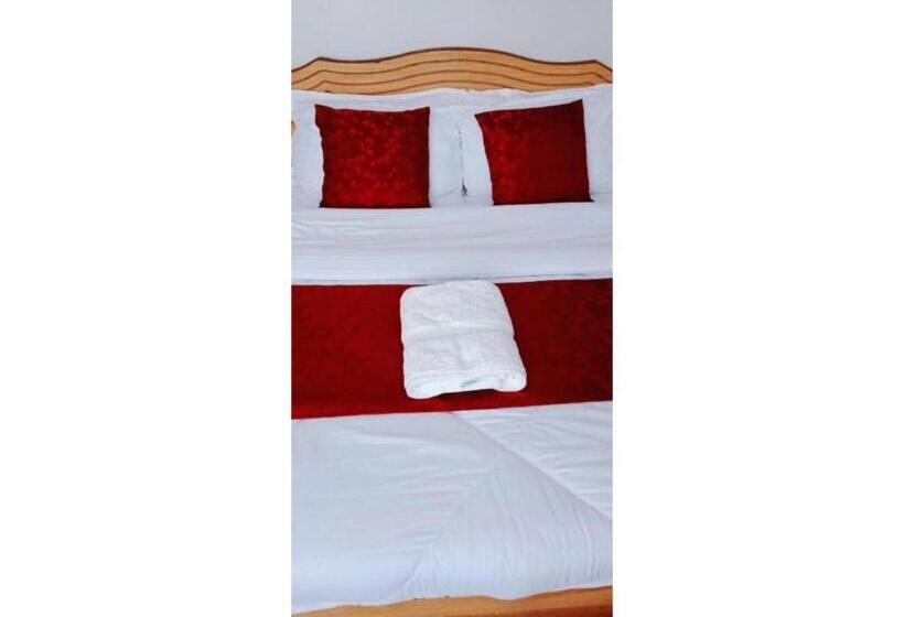 اتاق استاندارد, Gorilla African Guest House