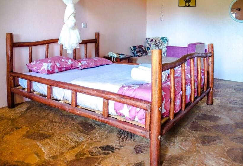 اتاق استاندارد یک نفره, Gorilla African Guest House