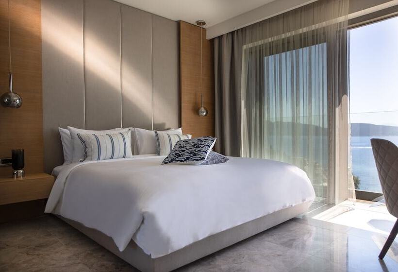 2 Bedrooms Suite Sea View, Mett  Beach Resort Bodrum