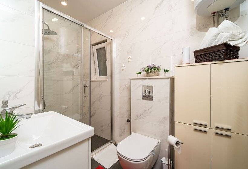 آپارتمان عادی 1 خوابه, Guesthouse Slavka