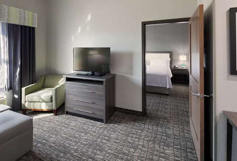 سوییت, Home2 Suites By Hilton Montreal Dorval