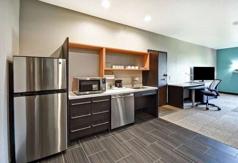 سوییت, Home2 Suites By Hilton Montreal Dorval