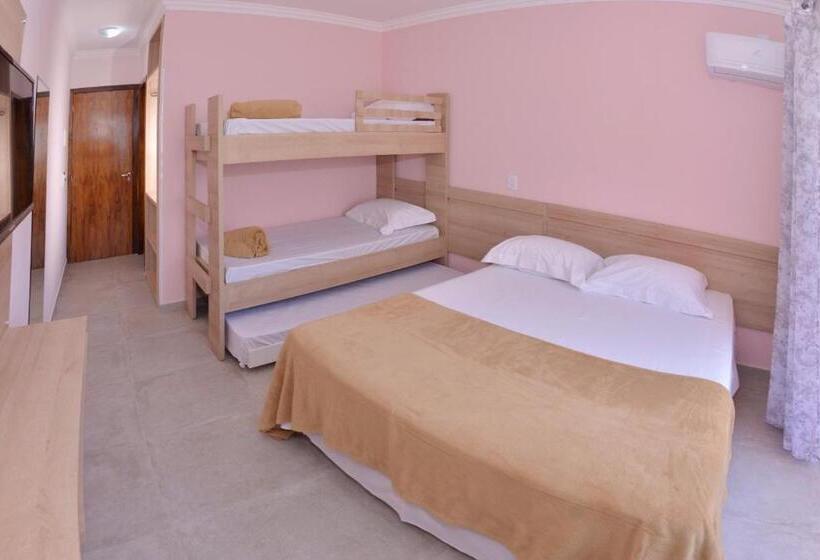 سوییت سوپریور, Pousada Baía Dos Açores