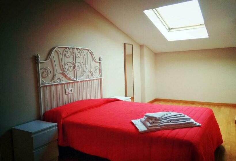 带2个卧室的公寓, Alojamientos Playa De Las Catedrales 3000