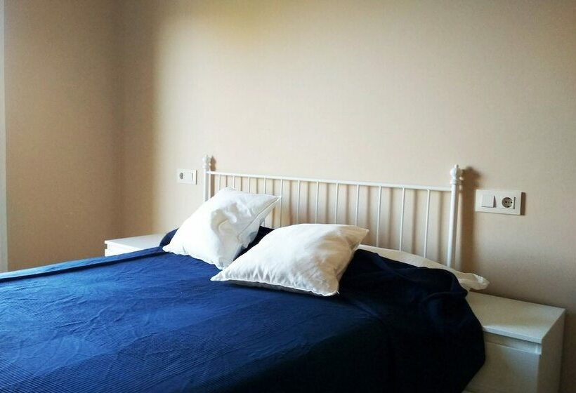 带2个卧室的公寓, Alojamientos Playa De Las Catedrales 3000
