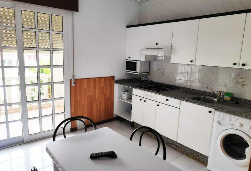 آپارتمان 1 خوابه, Apartamentos Playa De La Lanzada 3000