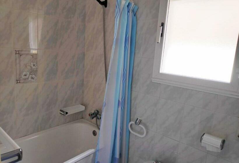 آپارتمان 1 خوابه, Apartamentos Playa De La Lanzada 3000