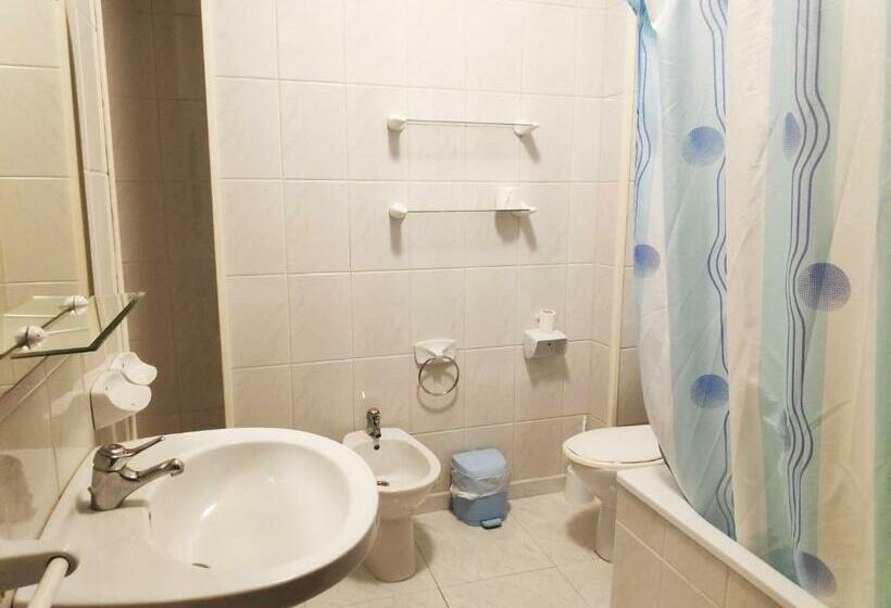 آپارتمان 1 خوابه, Apartamentos Playa De La Lanzada 3000