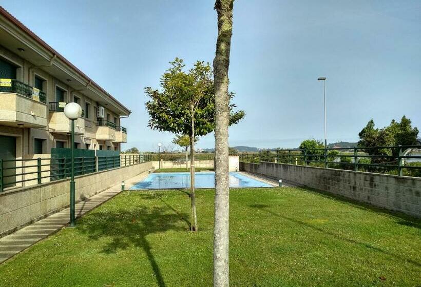 آپارتمان 1 خوابه, Apartamentos Playa De La Lanzada 3000