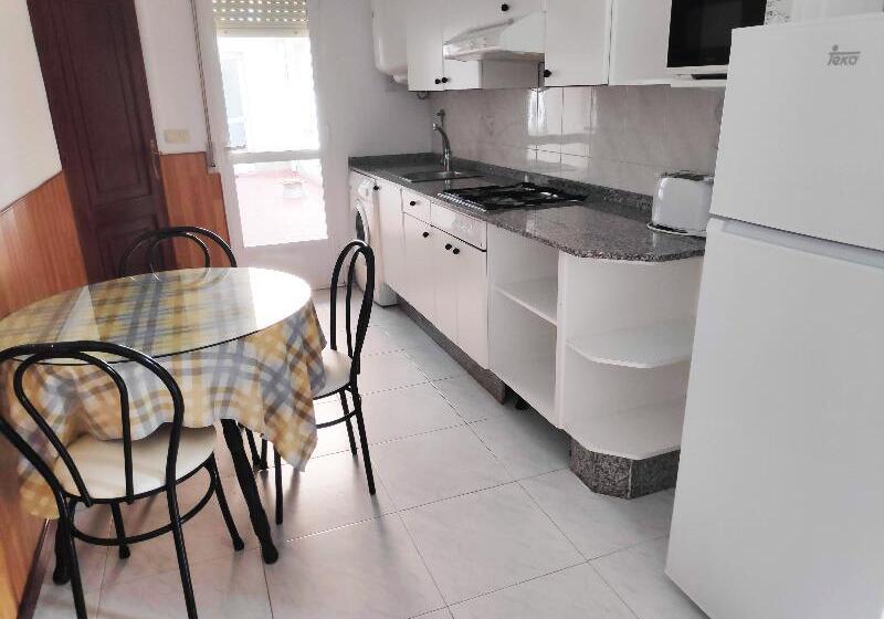 آپارتمان 1 خوابه, Apartamentos Playa De La Lanzada 3000