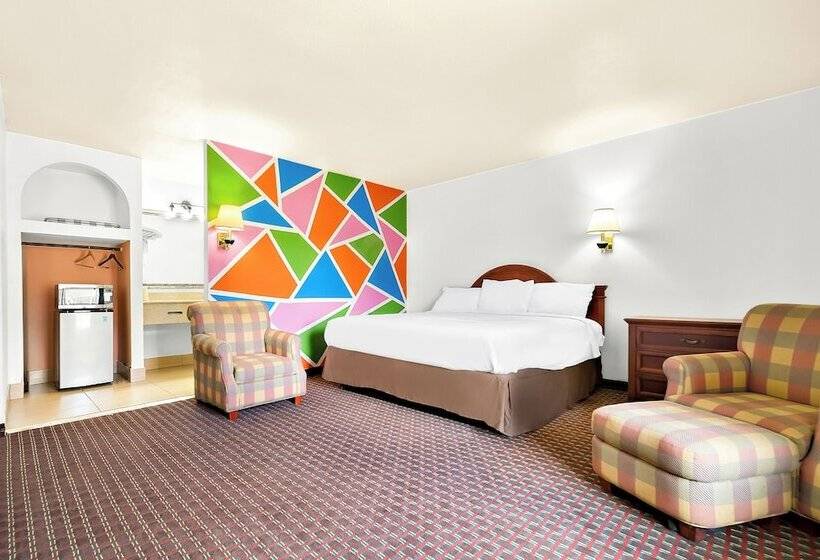 اتاق استاندارد یک نفره, Capitol Inn And Suites