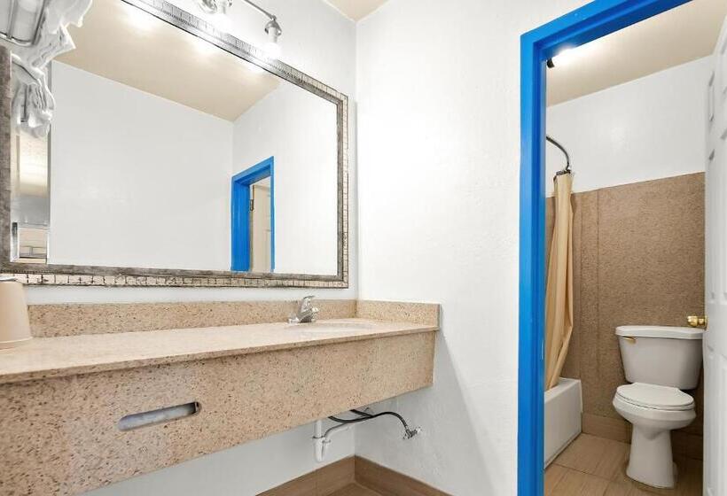 اتاق استاندارد, Capitol Inn And Suites