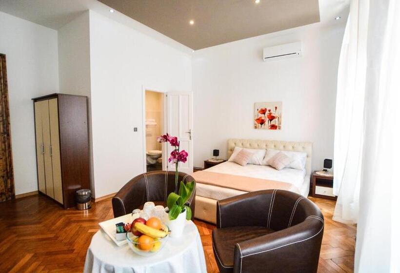 舒适型房间, City Center Rooms