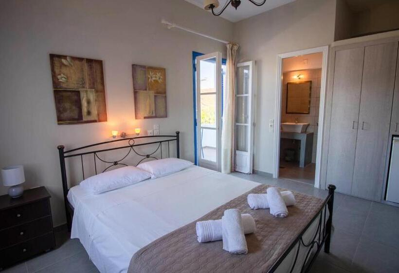 اتاق لوکس با چشم‌انداز دریا, Meltemi Hotel Kythnos
