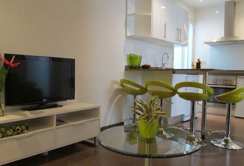 آپارتمان 2 خوابه, Casa Cosy