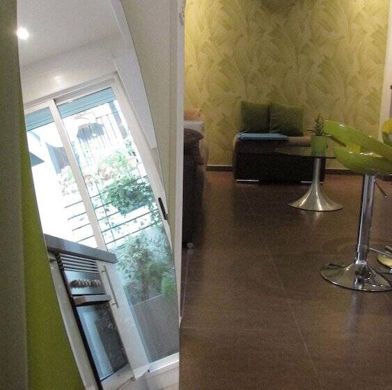 آپارتمان 2 خوابه, Casa Cosy