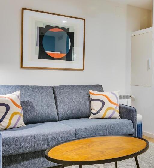 آپارتمان 1 خوابه همکف, Home Art Apartments Salamanca
