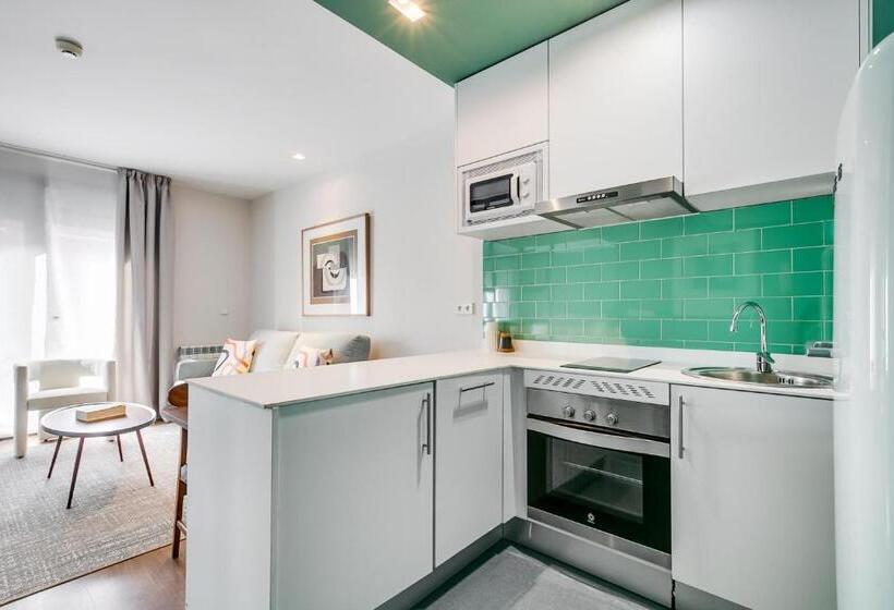 آپارتمان 1 خوابه همکف, Home Art Apartments Salamanca
