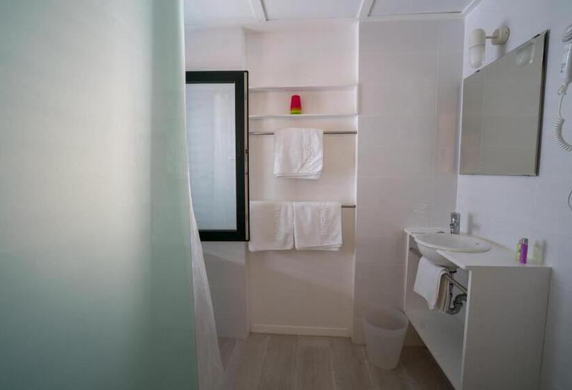 ファミリールーム, Hostal Marina Cadaques