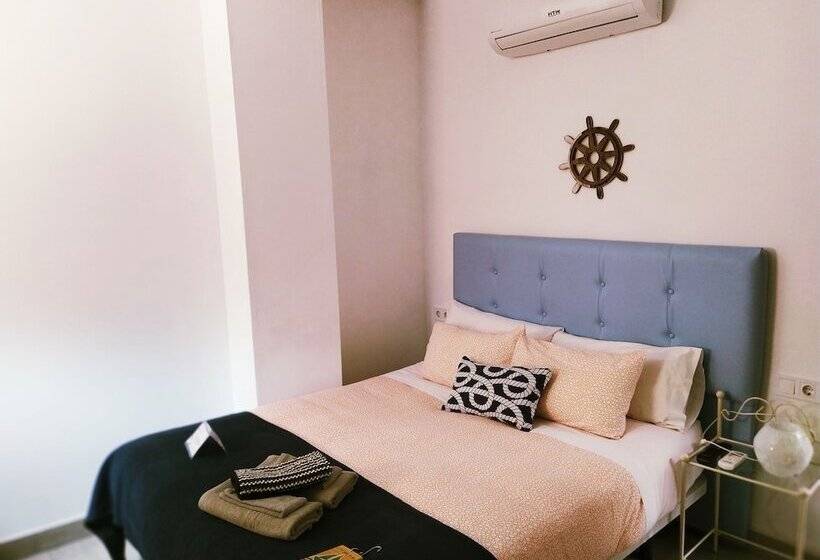 اتاق استاندارد, Hostal Casa Nautilus