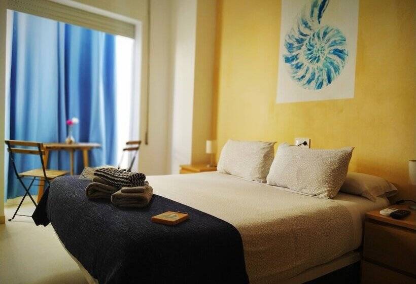 اتاق استاندارد, Hostal Casa Nautilus