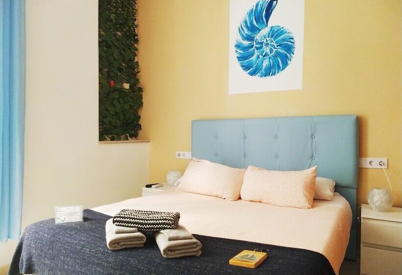 اتاق استاندارد, Hostal Casa Nautilus