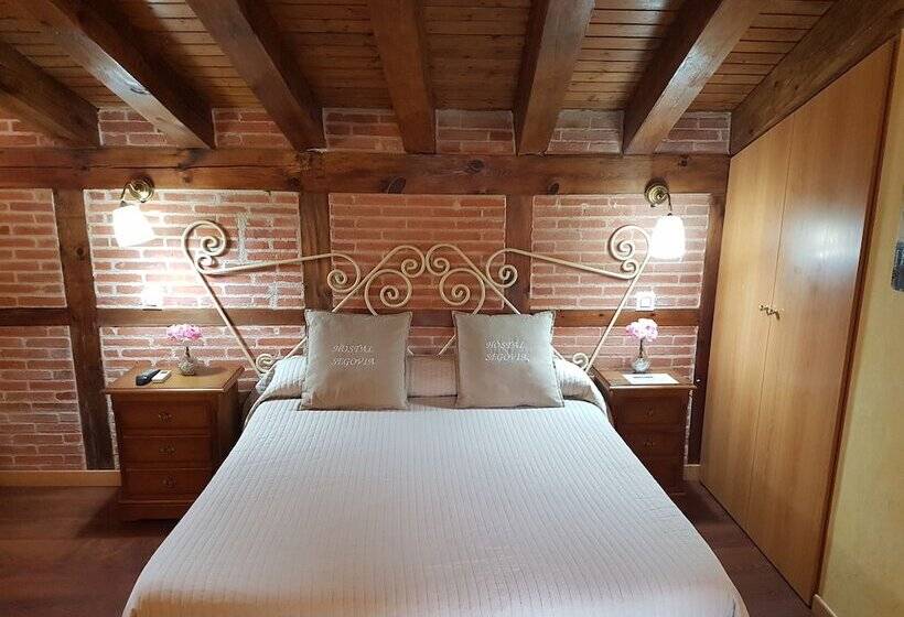 Suite, Hostal Segovia Adults Only