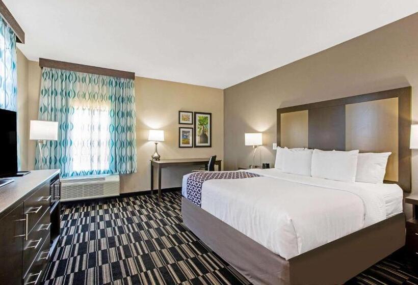 اتاق استاندارد با تخت بزرگ برای معلولان, La Quinta Inn & Suites By Wyndham Sweetwater East